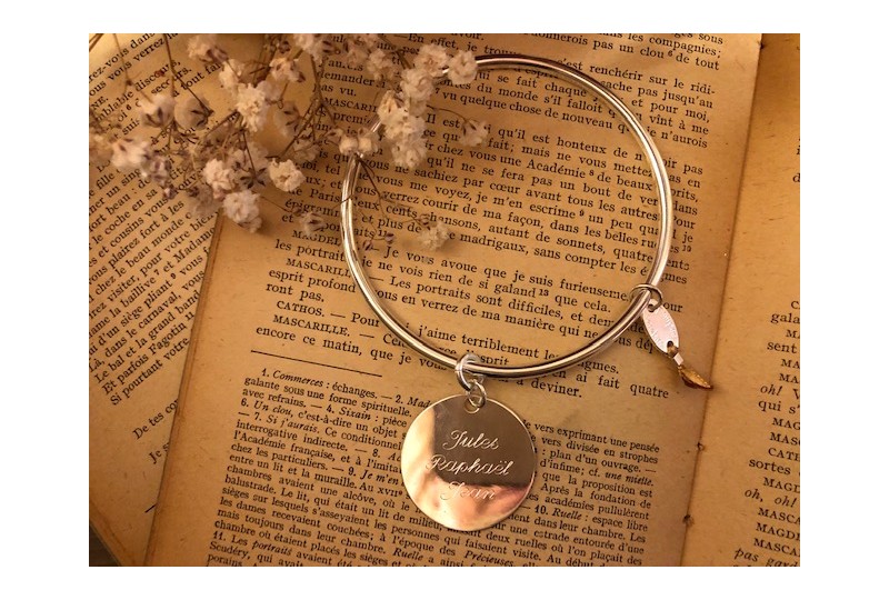 jonc plein médaille gravée