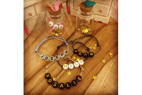 Bracelet lettres